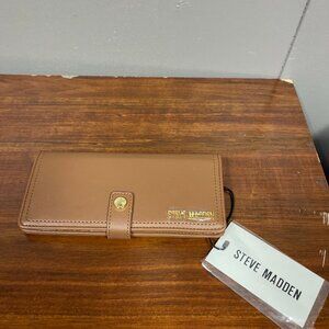 Steve Madden Foldover Wallet Nutshell-Ballen